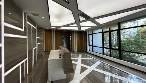 2026年上海张江高科有几个公司不得不说的他们办公楼装修情况的描述