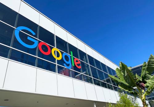 全球科技巨头谷歌（Google）位于天河CBD珠江新城的城市地标广州国际金融中心（西塔）